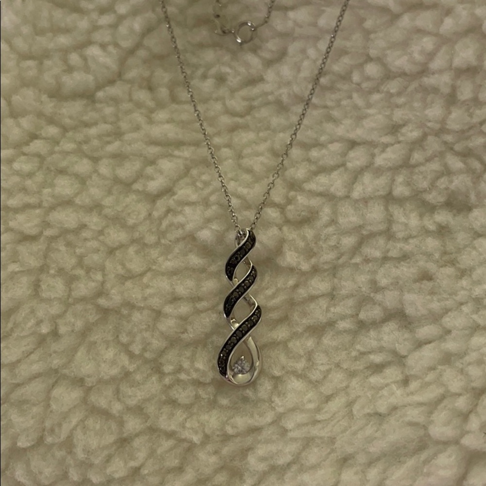 Jewelry Set - Picture 7 of 8